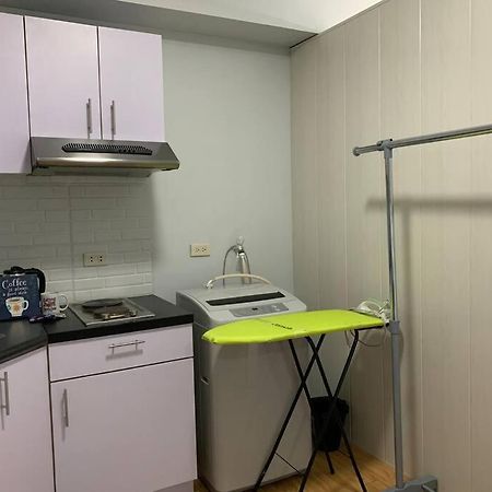 Minimalist 1 Bedroom In Alabang Near Molito And Atc With Wifi & Netflix M Manila Exterior foto